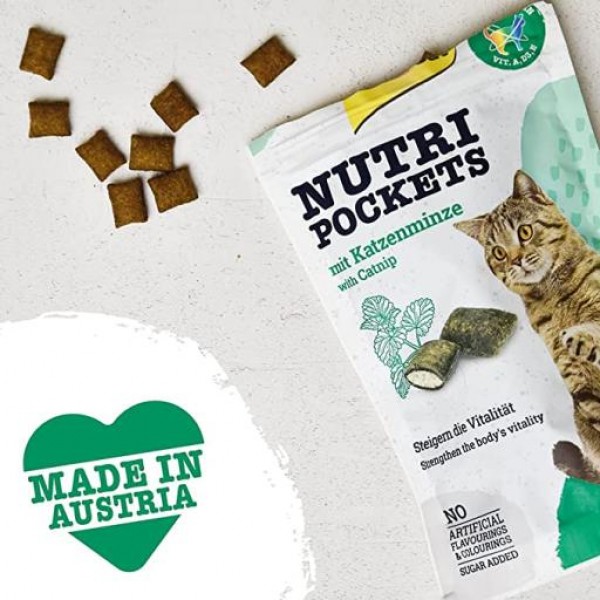 GimCat Nutri Pockets with Catnip and Multi-Vitamin 60 g