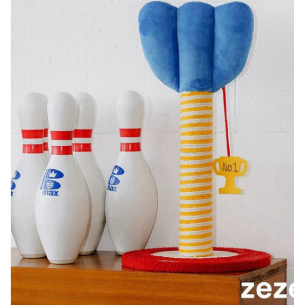 ZEZE Target Scratch Post, Size - 32cm x 32cm x 57cm.